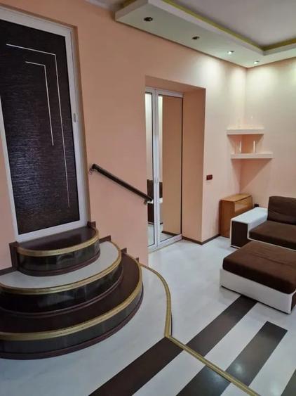De inchiriat apartament mobilat ?i utilat zona centru 400 - 14