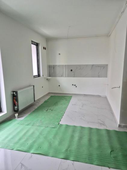 Garsonieră decomandată în Haliu
