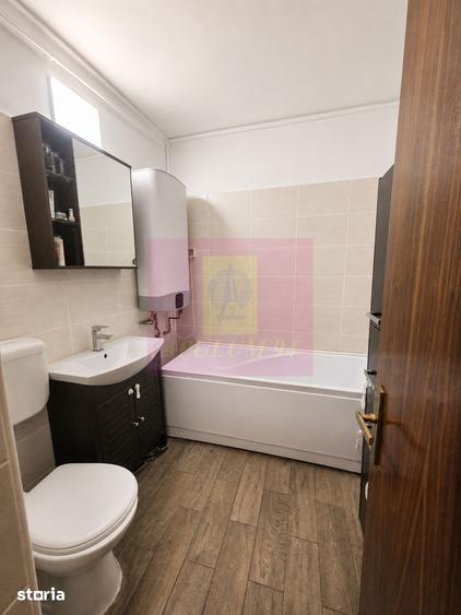 Apartament cu 3 camere în Unirii