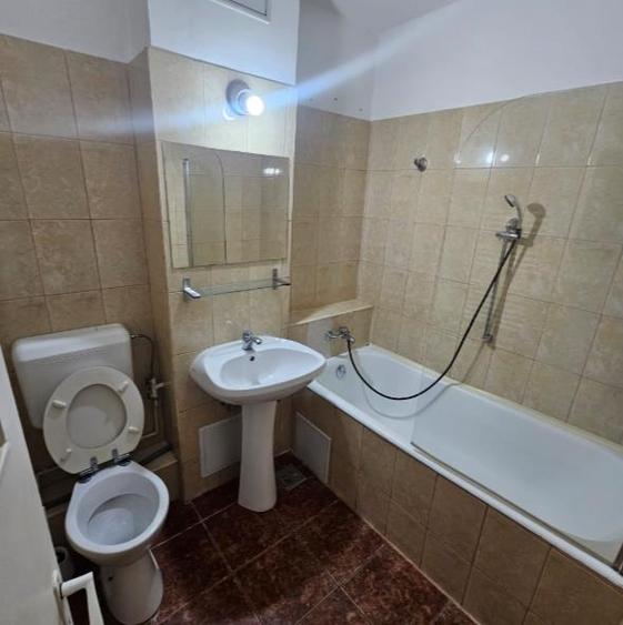 Exclusiv! Apartament 2 camere decomandat, etajul 2, Grivitei - 8