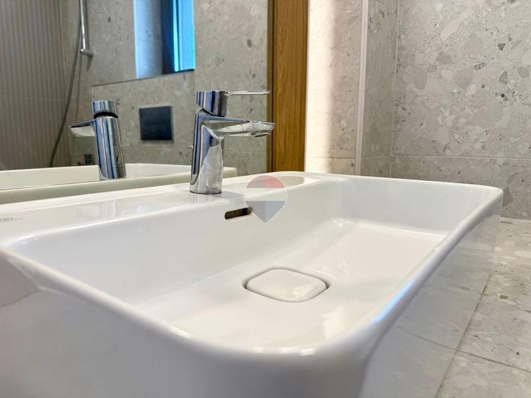 Apartament cu 2 camere semidecomandat, mobilat în Floreasca