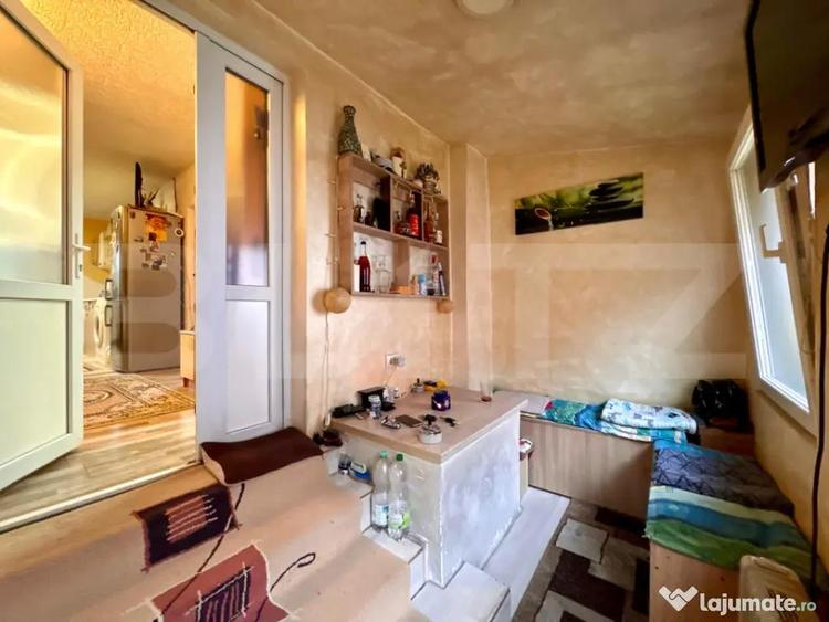 Apartament cu 2 camere semidecomandat în Central