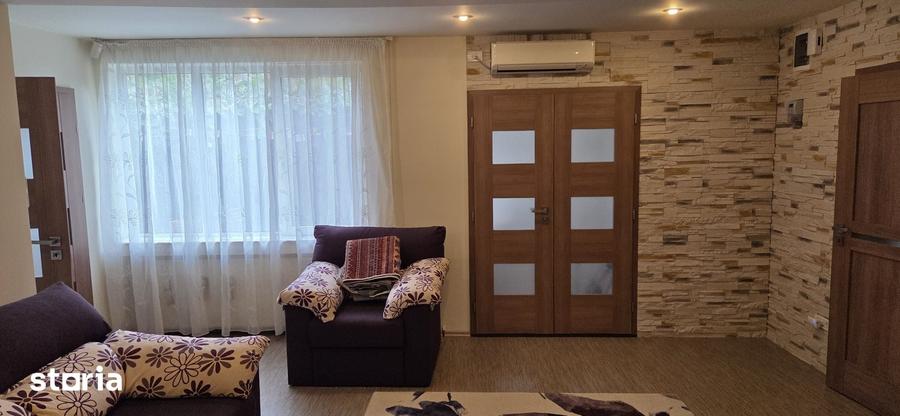 Casă cu 4 camere cu Teren 335 Mp în Fratelia