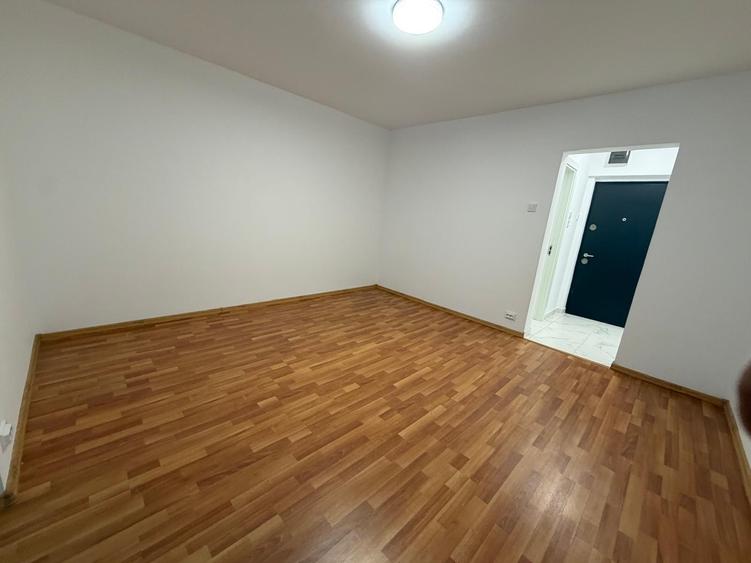 Garsonieră semidecomandată în Dristor