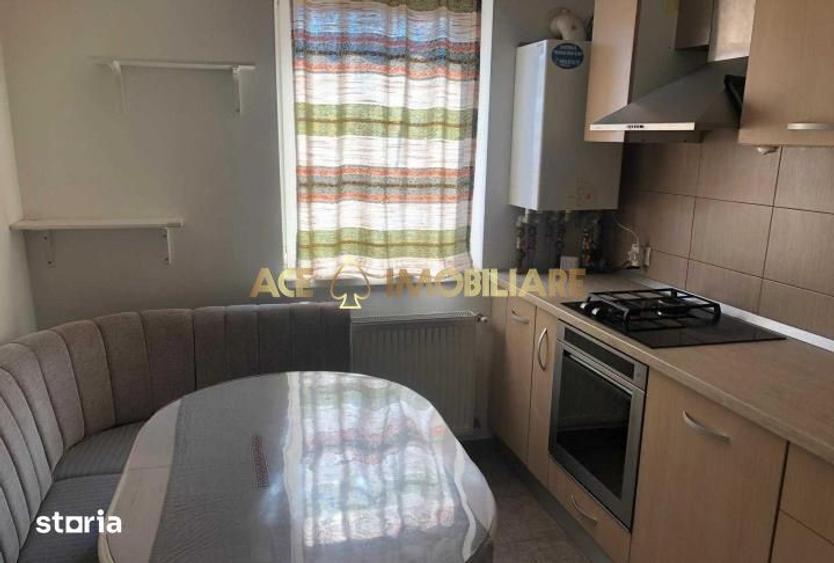 Apartament cu 3 camere, mobilat în Titan