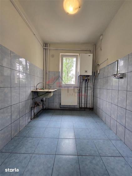 Etaj 2 - Mircea cel Batran, 2 camere, liber - 2