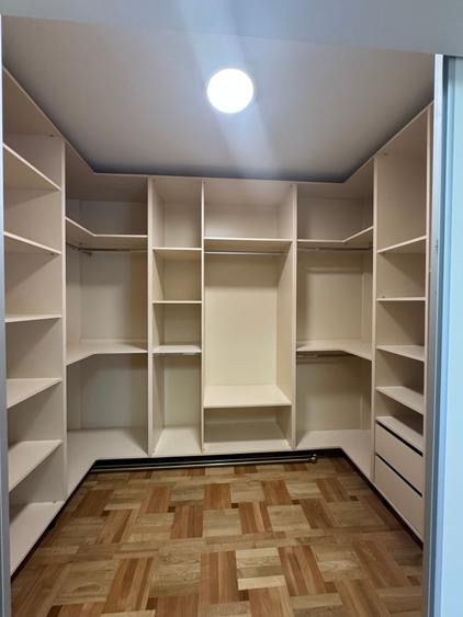 Apartament cu 3 camere decomandat în Herăstrău