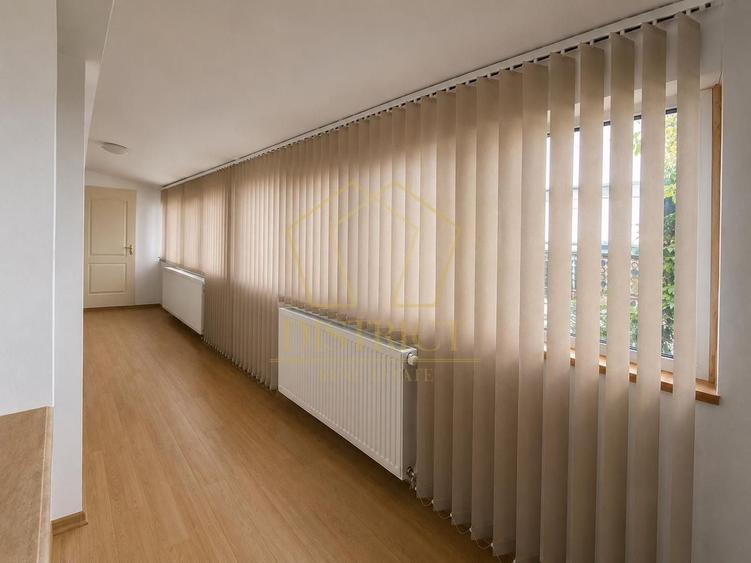 Apartament cu 2 camere semidecomandat în Aradului