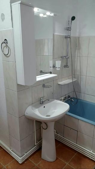 Apartament nedecomandat în Eroii Revoluției