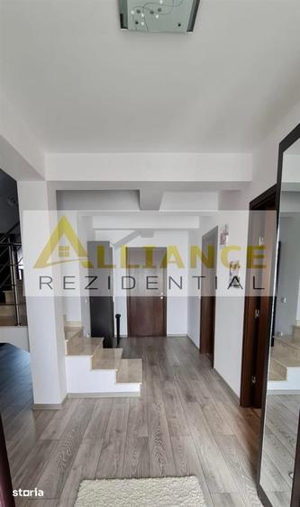 Casă cu 4 camere cu Teren 775 Mp în Brazi