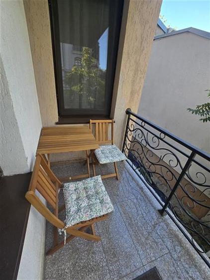 Apartament cu 4 camere decomandat în Cișmigiu