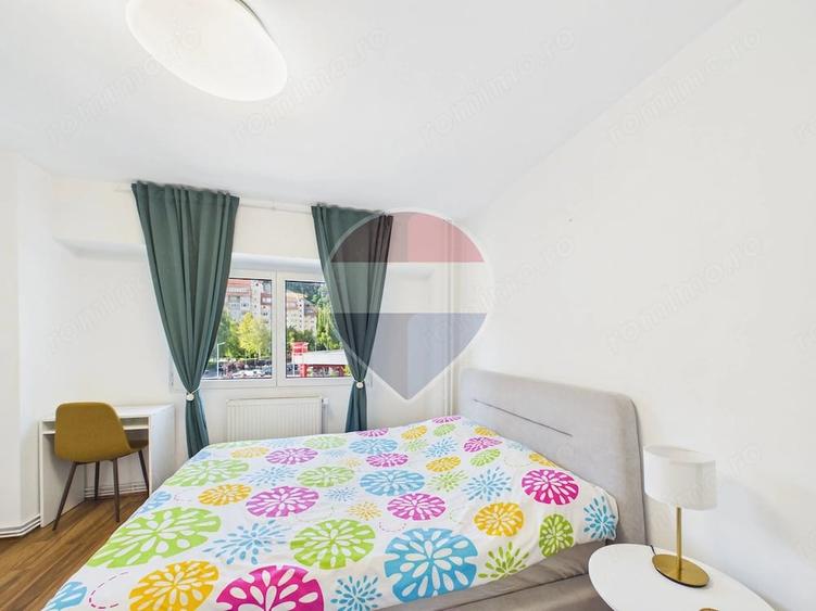 Apartament cu 2 camere semidecomandat în Răcădău