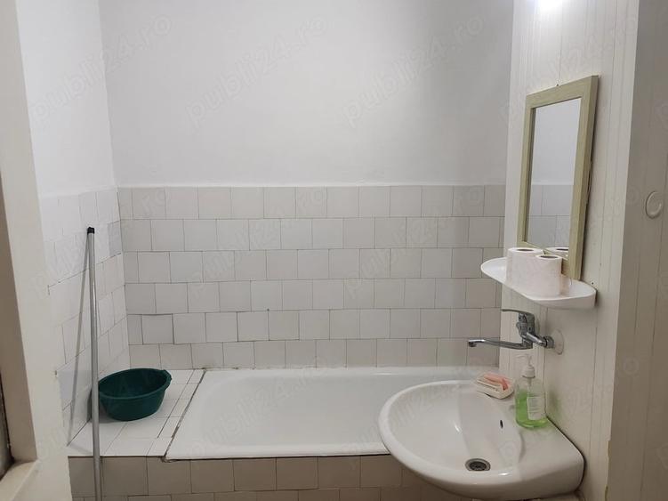 Apartament cu 2 camere decomandat în Cornișa