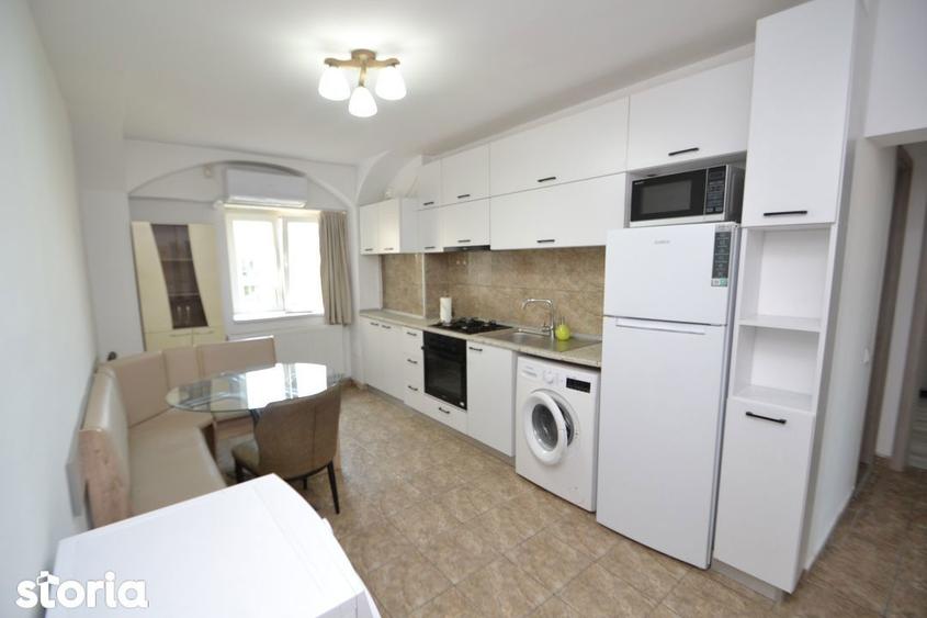 Apartament cu 2 camere, mobilat în 13 Septembrie