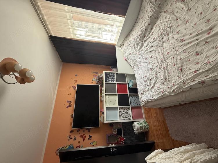 Apartament cu 3 camere decomandat în Ostroveni