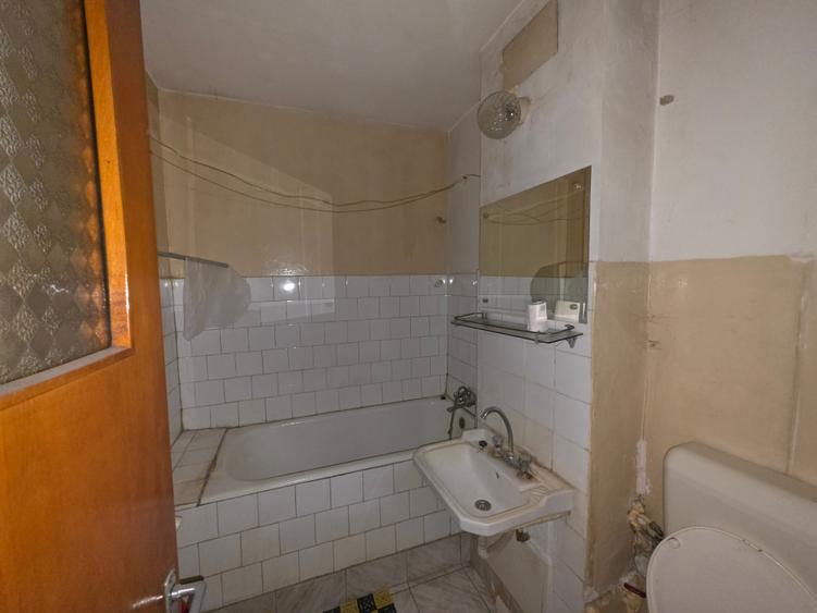 Apartament cu 2 camere decomandat în Tineretului