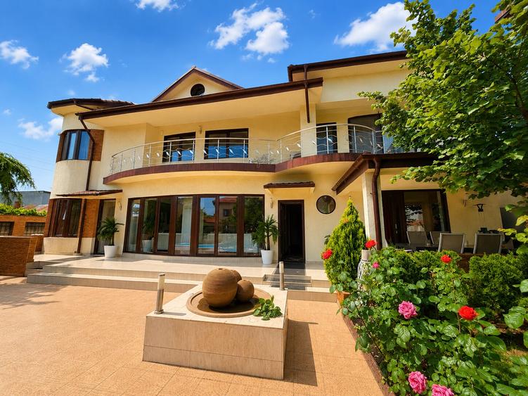 Casă individuală cu 6 camere cu Piscina în Industriilor