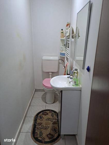 Casă cu 4 camere cu Teren 560 Mp în Central