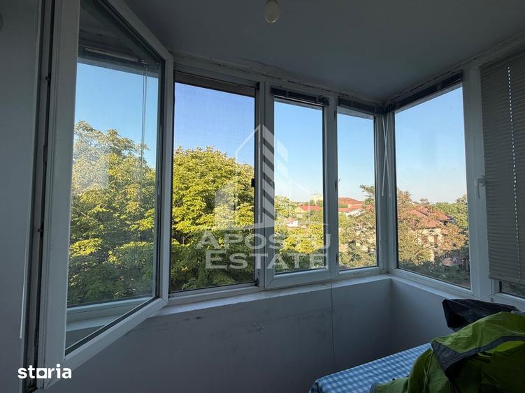 Apartament cu 2 camere decomandat în Aradului