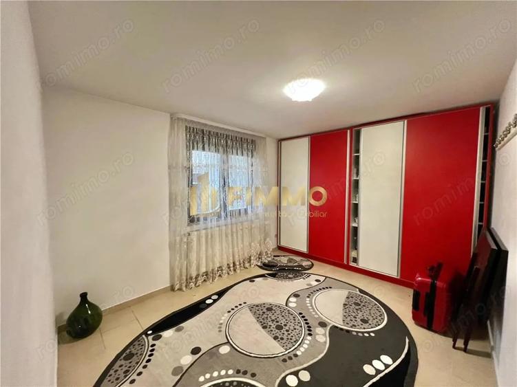Casă cu 5 camere cu Teren 767 Mp în Bosanci