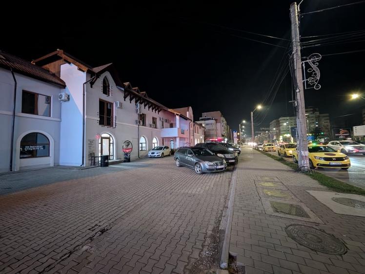 Spațiu comercial, de 10.5 mp, în Nord