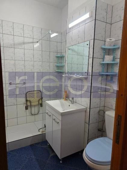 Apartament cu 3 camere în Nerva Traian