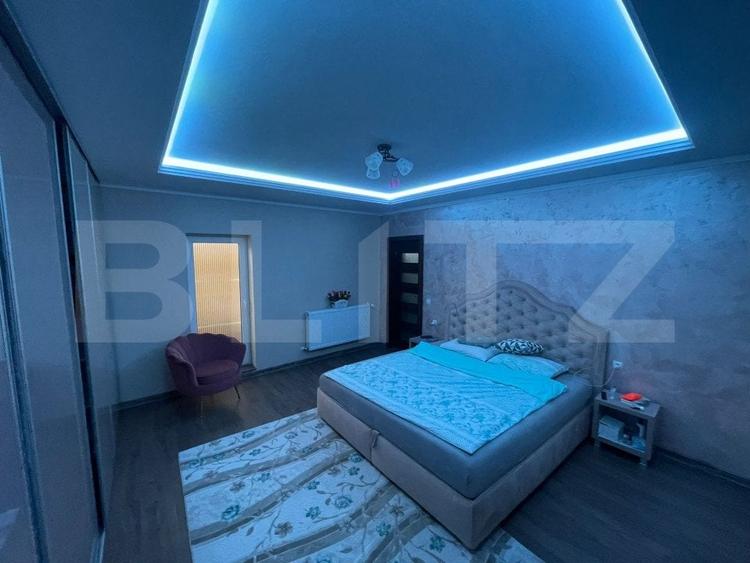 Casă individuală cu 4 camere cu Canalizare în Central