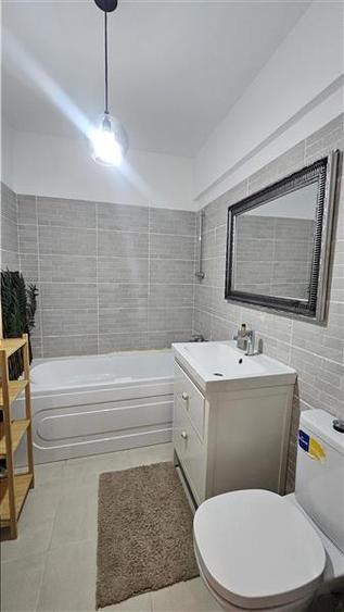 Apartament cu 2 camere decomandat, mobilat în Berceni