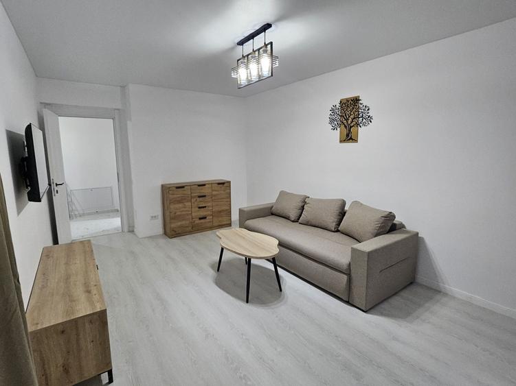 Garsonieră decomandată în Runcu