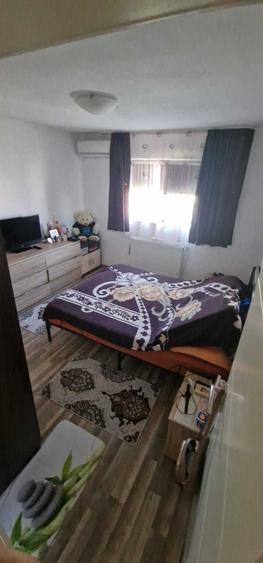 Apartament cu 2 camere decomandat în Aradului