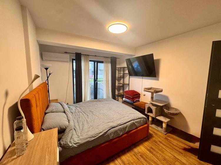 Apartament cu 2 camere semidecomandat în Florești