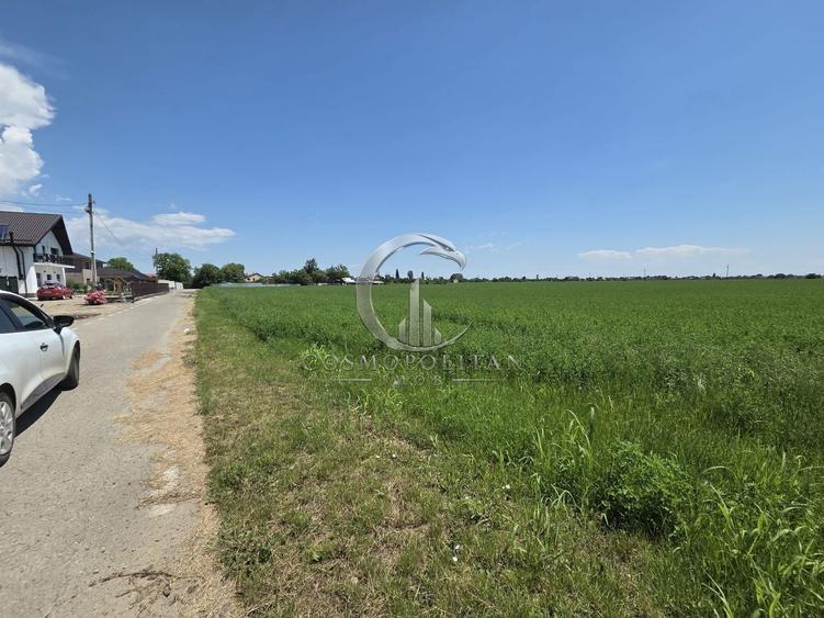 Teren Construcții intravilan de 400 mp, în Vernești