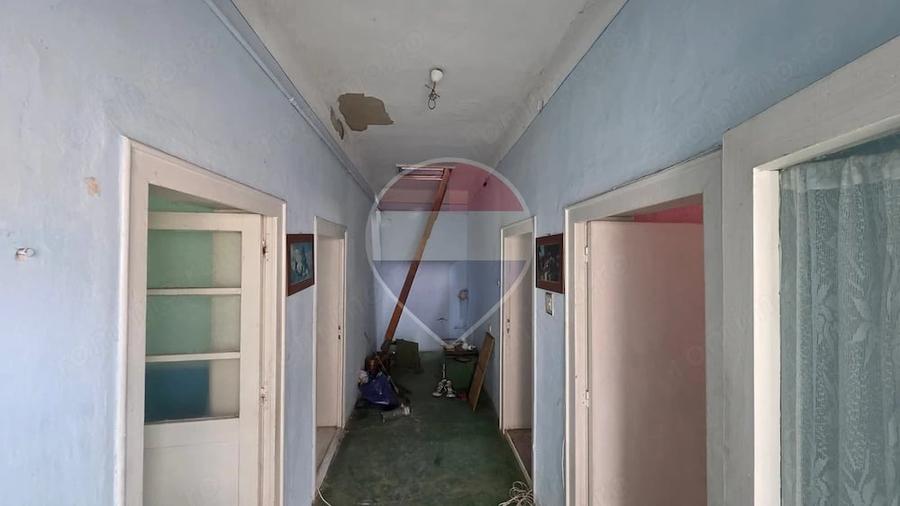 Casă cu Teren 254 Mp în Nord