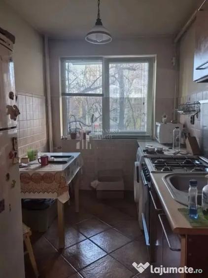 Apartament cu 2 camere semidecomandat în Alexandru Obregia