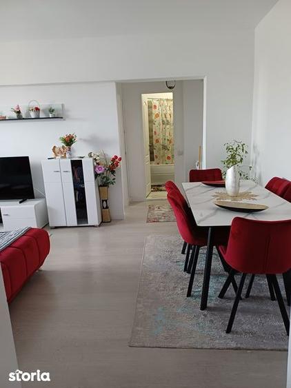 Apartament cu 3 camere decomandat, mobilat în Giurgiului