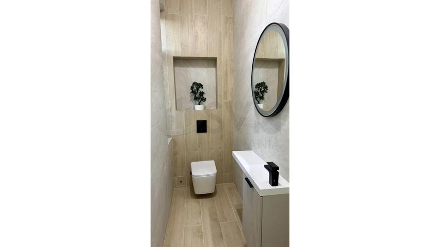 Apartament cu 4 camere decomandat în Dacia