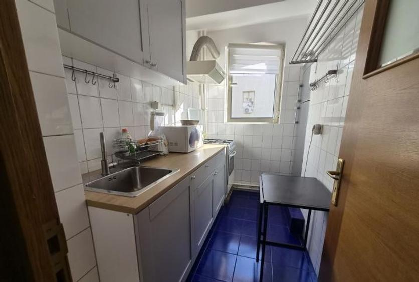 Apartament cu 2 camere semidecomandat, mobilat în Floreasca