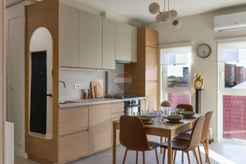 Apartament cu 3 camere decomandat, mobilat în Micălaca