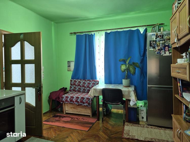 Casă cu Teren 100 Mp în Firiza