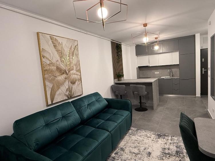 Apartament cu 2 camere decomandat, mobilat în UTA