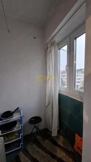 Garsonieră decomandată în Gară