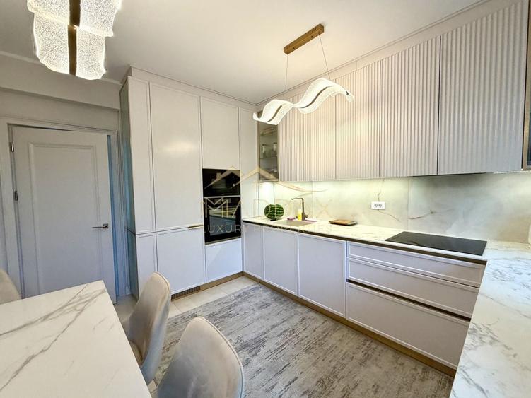 Duplex cu 5 camere cu Canalizare în Central