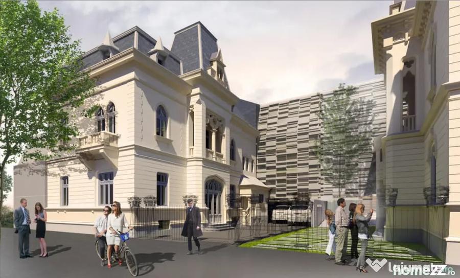 Casă cu 7 camere cu Teren 471 Mp în Universitate