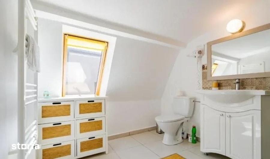 Apartament cu 4 camere în Centrul Civic