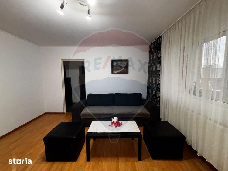Apartament cu 2 camere, mobilat în Central