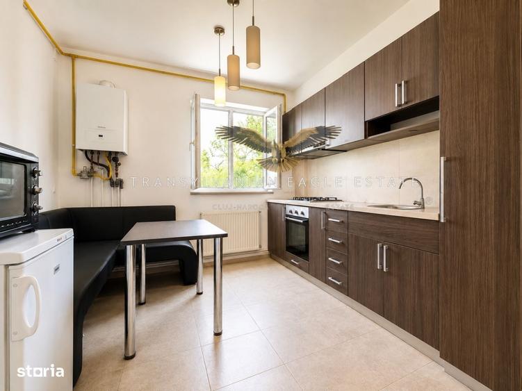 Apartament cu 2 camere decomandat în Central