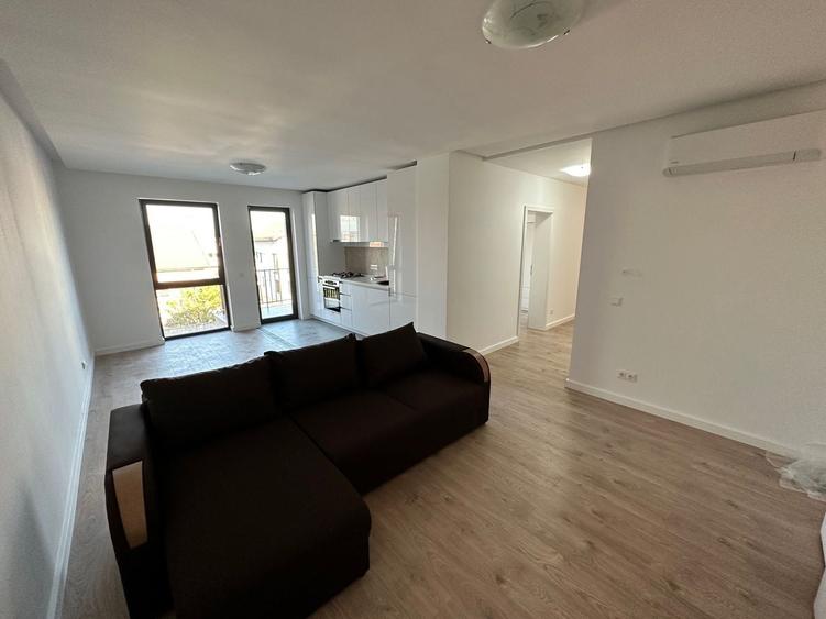 Apartament cu 3 camere decomandat în Braytim