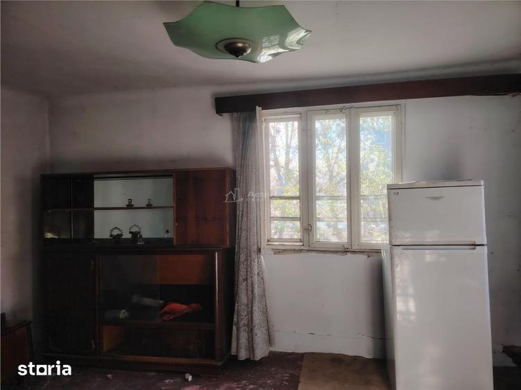 Casă cu 3 camere cu Teren 670 Mp în Boldești
