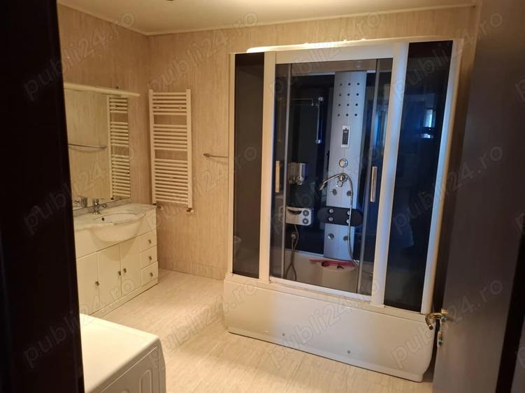 Apartament cu 3 camere nedecomandat în UTA