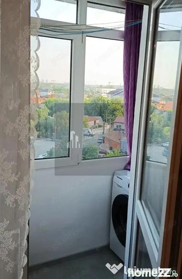Apartament cu 3 camere decomandat, mobilat în Metalurgiei